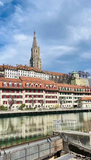 Bern, Switzerland: A Capital Without the "Pomp" 🇨🇭