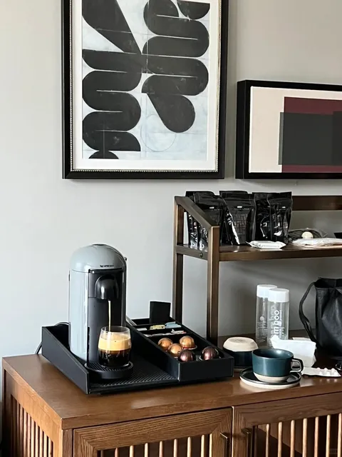 Thompson Savannah Hotel Experience 2 🏨