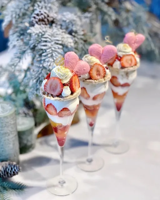 Tokyo's Parfait Adventure: Initial's White Lovers Parfait 🌟