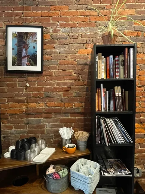 🤎 Pittsburgh Café Visit ☕️ Cozy Winter Days Call for Lattes & Books