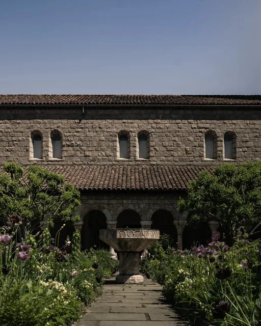 New York FORT GEORGE | THE MET CLOISTERS(2)