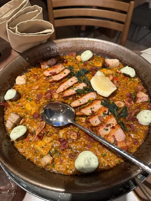 LA｜Teleferic Barcelona – Delicious Spanish Cuisine! 🇪🇸🍤