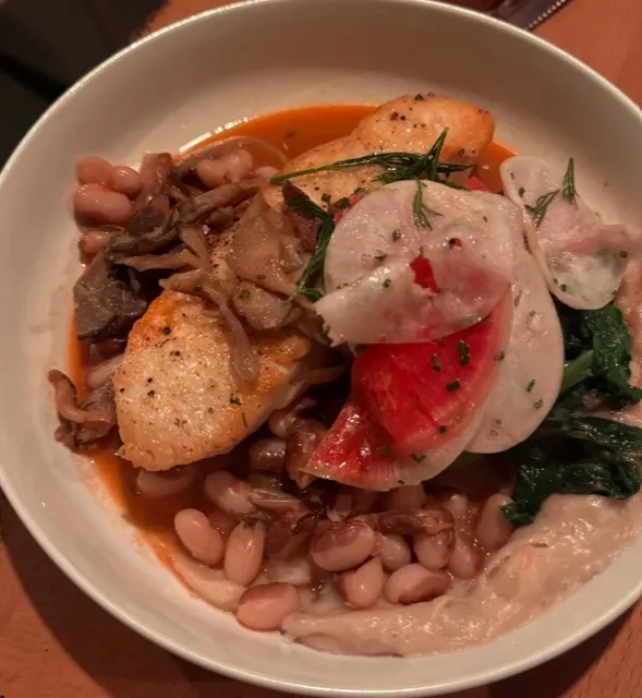 🌿 Lilith's & Pusadee's - Pittsburgh's Dynamic Dining Duo! ✨