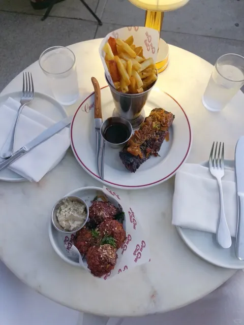 Los Angeles | ʙᴏɴ ᴀᴘᴘᴇ́ᴛɪᴛ🍨🌙  