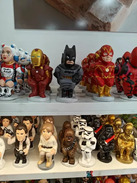 Spanish Christmas Tradition: Cagatio 