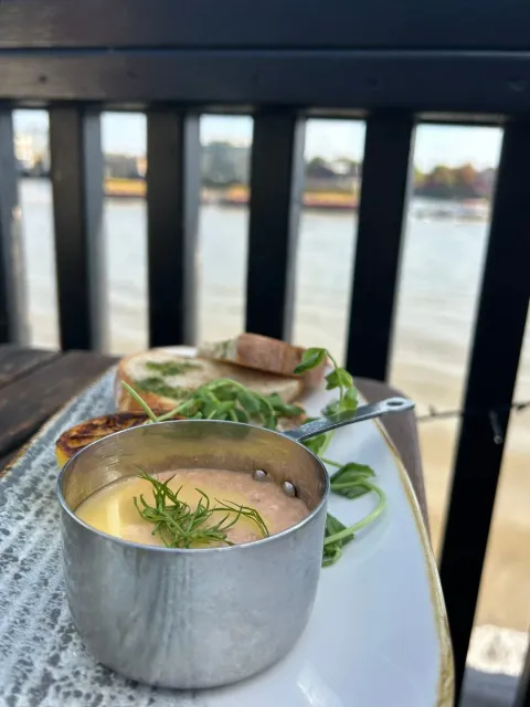 The BEST Bar Experience We've EVER Had! 