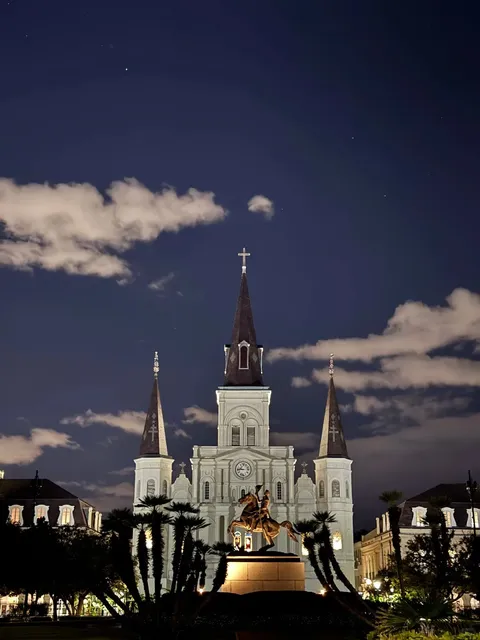 New Orleans Doesn’t Have “New Orleans Wings” 🍗❌