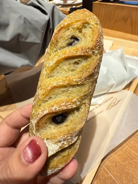 Tokyo Ginza's Starbucks is on Another Level 🌟