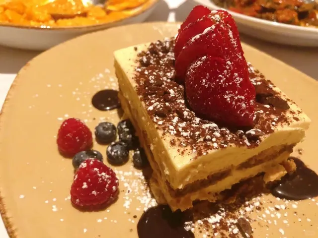 The Italian Restaurant Everyone Tries in Chicago 🇮🇹