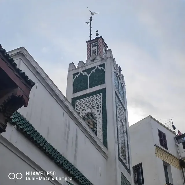 🕌Tangier’s Old Town & Sidi Bou Abid Mosque: A Journey Through Time🌍