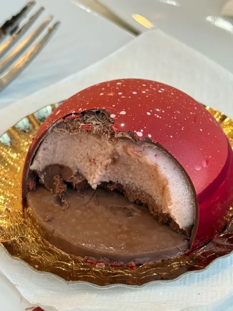 Atlanta | Chic French-style Dessert Boutique 🍰💖