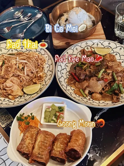 🇨🇦 No Wonder It's a 3-Year Michelin Guide Thai Restaurant! 🌟🍽️