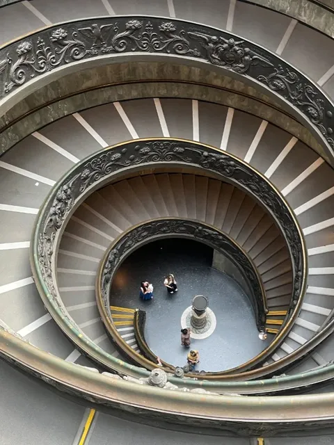 A Must-Visit in Your Lifetime in Rome!! Vatican Museums 🏛️🎨