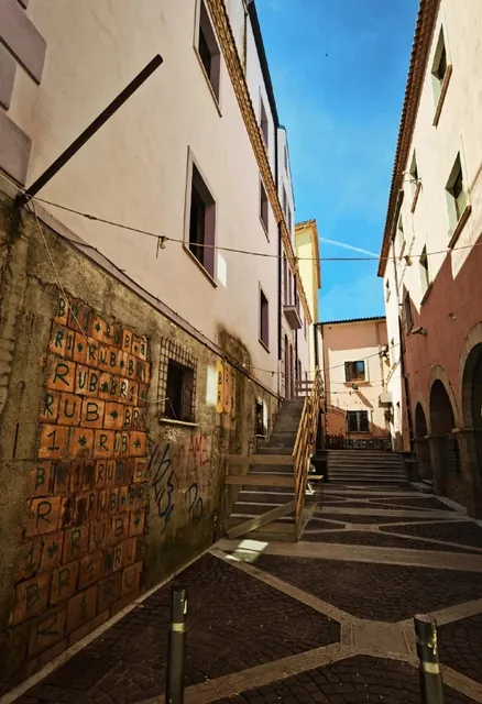 Potenza Travel Guide 