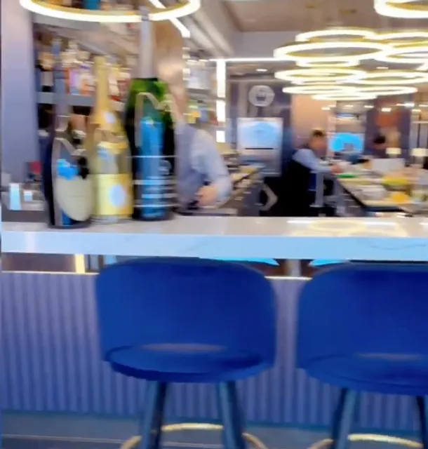 New York Exploration: Caviar Russe(1) 🍇