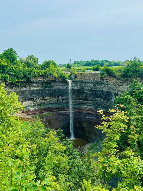🌷 Charming Half-Day Trip | Exploring Dundas, Hamilton's Hidden Gem