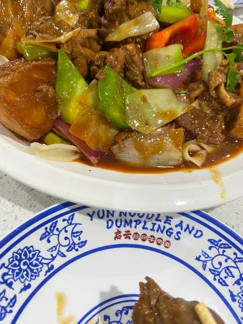 Super-sized Lamb Skewers — Thrice the Size of Your Thumb! 🍡