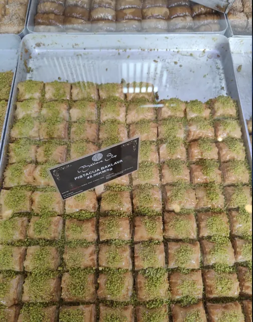 Sarajevo Old Town Food Trail: Local Bites & Hidden Gems