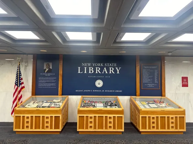 Albany🇺🇸 Free Tour of the New York State Capitol + Must-See Spots