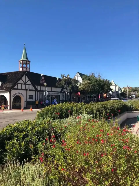  CALIFORNIA HWY 1 MUST-DO: SOLVANG FAIRY-TALE DAY-TRIP