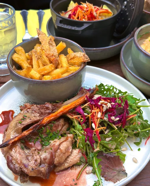 Paris Solo Dining 🍴 Even when traveling alone,