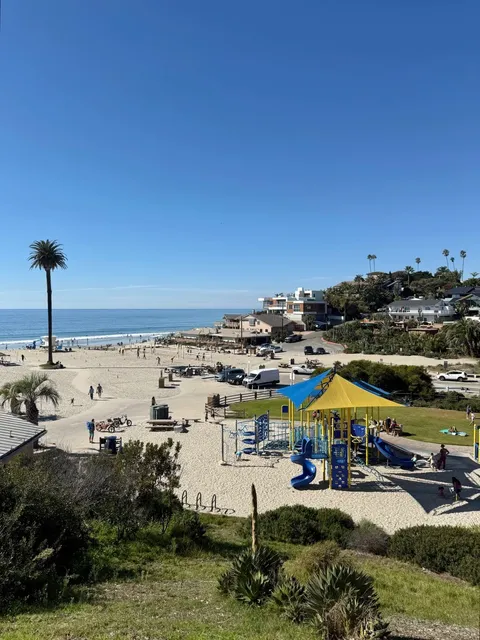 A Small Yet Charming SoCal Beach | Moonlight State Beach