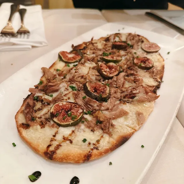 🍝 La Campania – A Taste of Naples in Waltham, MA! 🇮🇹✨  