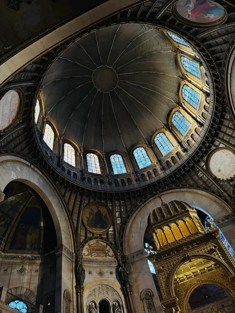 Église Saint-Augustin: Paris’ Hidden Architectural Gem ⛪✨