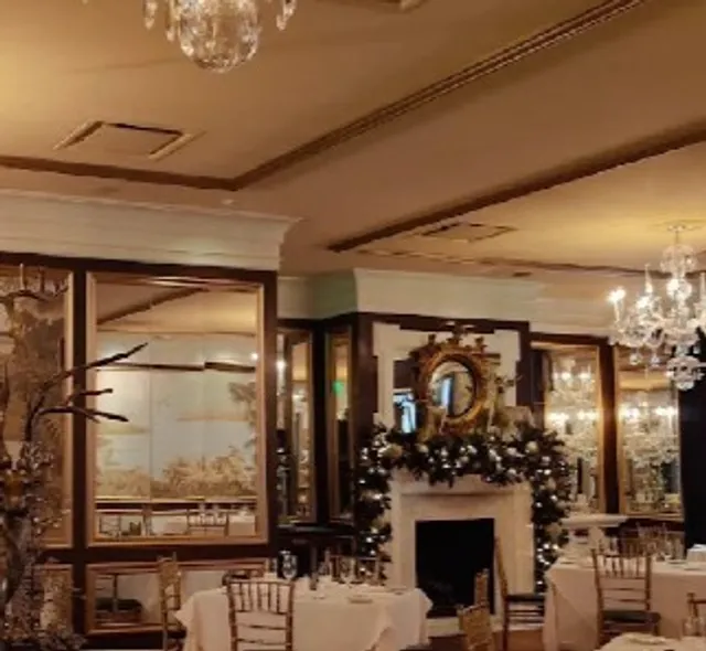 🏠 The Olde Pink House | Savannah's Most Enchanting 