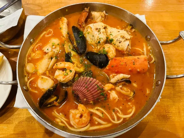 Must-Try Eats: A Culinary Adventure You Can't Miss!