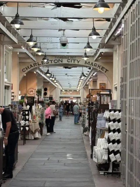 Fun to Go Early! 🌅🚶♂️