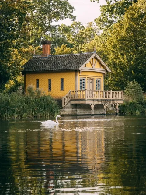 The Baroque Mansion Featured in Pride and Prejudice
