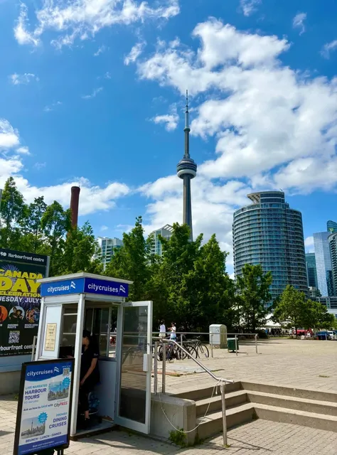 🇨🇦 TRT | Ward's Island Adventure by Bike 🚲