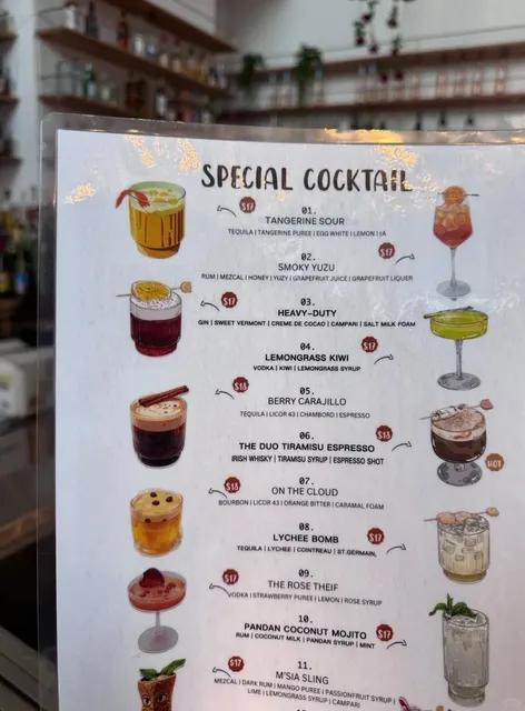 Flushing🆕 Pretty Café☕️ + Cocktail Bar🍸