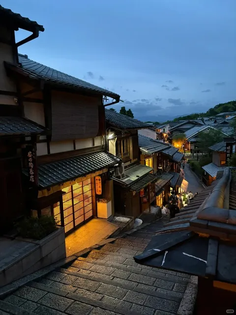 🏠 Accommodation Suggestions in Japan 🗼