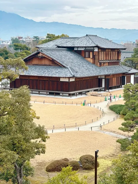 Japan's Must-Visit Spots 🍀