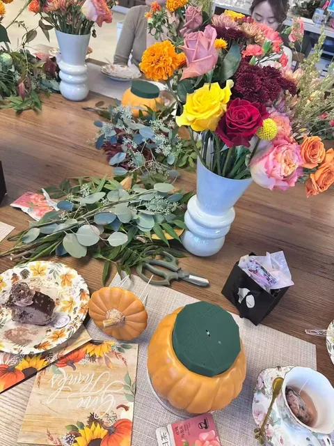 Atlanta Floral Workshop 💐 Come See the Flowers I Arranged! 👀