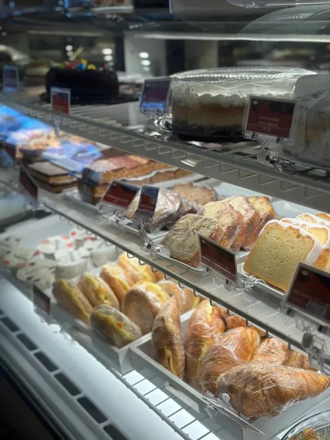 ☕️ Madison Eats | Fair Trade Coffee on State Street