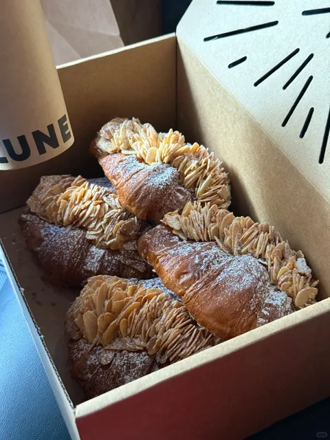 🇦🇺 Sydney Foodie Guide: Must-Try Spots!