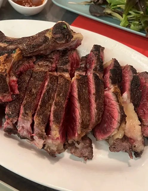 ​​🇫🇷 Nantes Food Diary | Le Joséphine B: A Meat Lover’s Paradise! 🥩