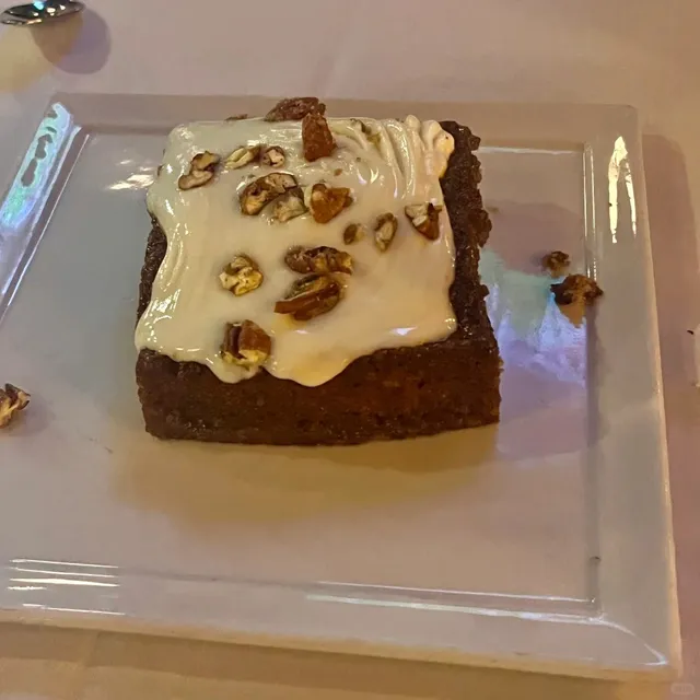 New Orleans Food | Superior Seafood — Really Impressive! 🦪🎉