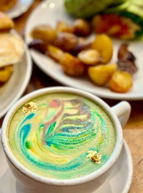 🏛️ Café Astoria | A Grand Avenue Gem of Elegance & Indulgence