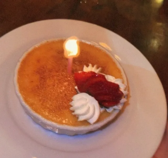 San Juan : A Surprising Courtyard Restaurant