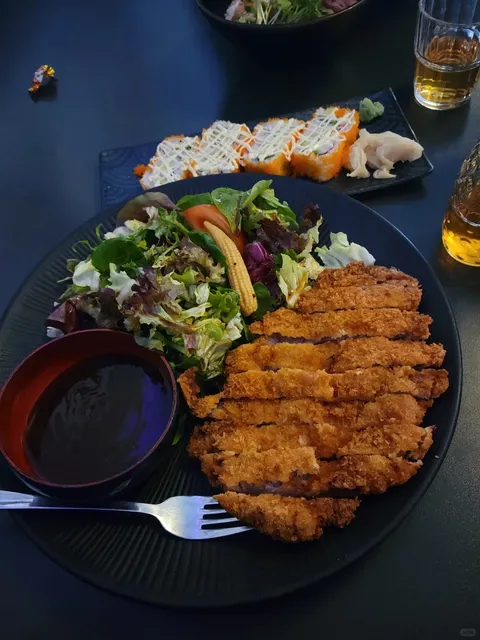 🇩🇪 Berlin's ONNOYA: A Delightful Japanese Dining Experience 🍣