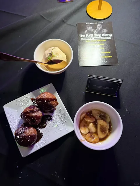 CHEMISTRY — The Perfect Chicago Spot to Bring Your Crush 🧪