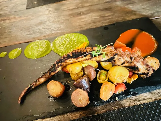 Spanish Restaurant in Southern California’s “Little Napa” 🍷