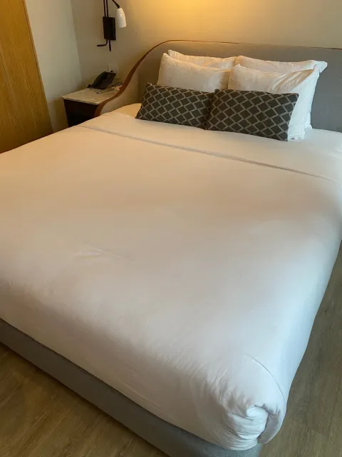 Perfect for Business & Leisure Trips! 🎒💼