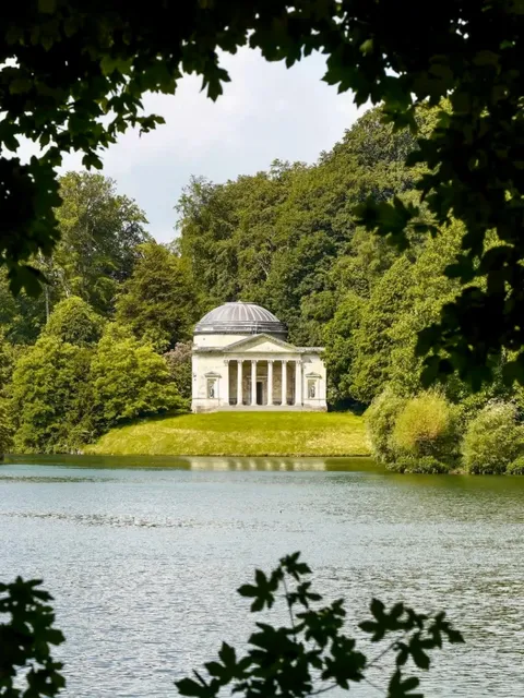 England's Most Breathtaking Garden 🌹✨