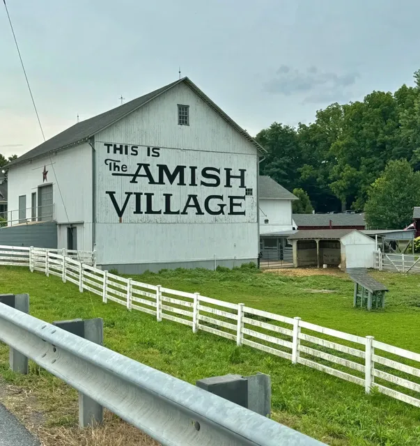 🚜🌾 Step Into Amish Country: A Slow-Living Adventure 🐄💫