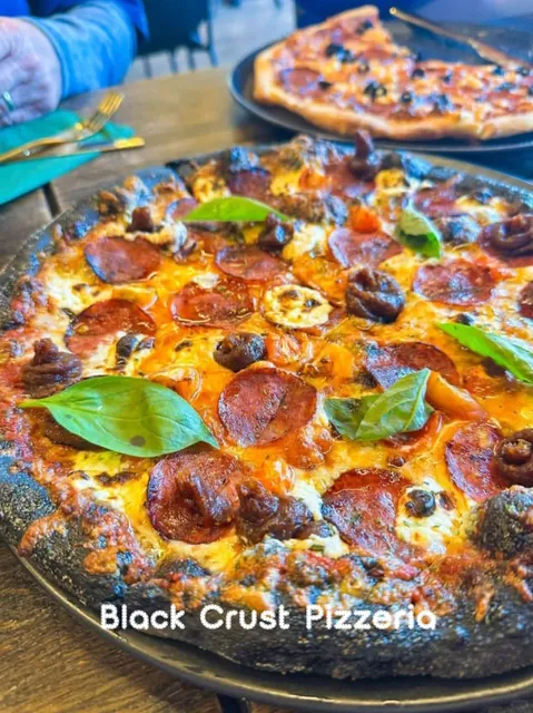 Icelandic Foodie Map: Must-Try Eats Across the Island